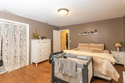 222 Covena Ave, Modesto, CA 95354 photo 22
