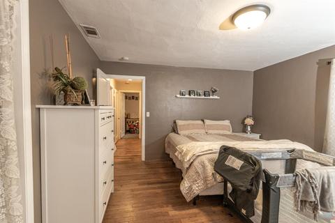 222 Covena Ave, Modesto, CA 95354 photo 25