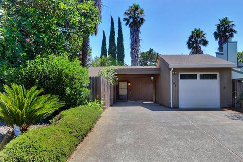 704 Valencia Ave, Davis, CA 95616 photo 2