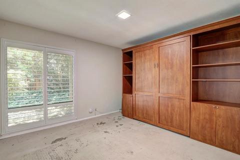 704 Valencia Ave, Davis, CA 95616 photo 10