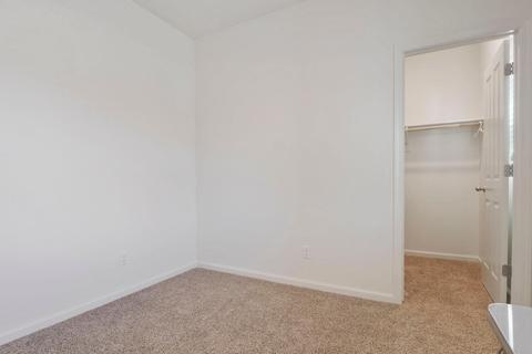 407 Camelot Dr, Manteca, CA 95337 photo 11