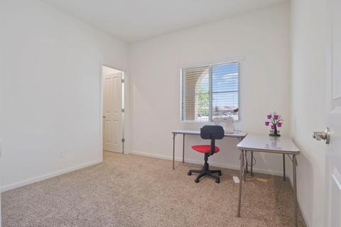 407 Camelot Dr, Manteca, CA 95337 photo 10