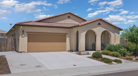 407 Camelot Dr, Manteca, CA 95337 photo 4