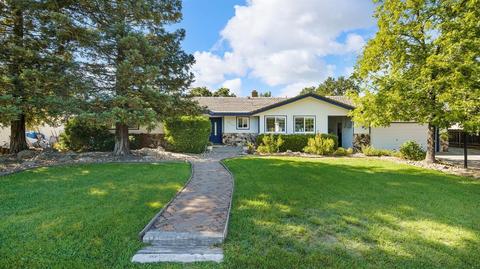 13713 Pinto Ln, Lodi, CA 95240 photo 1