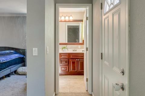 2731 Gunn Rd, Carmichael, CA 95608 photo 12