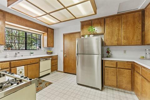 2242 Calaveras Ave, Davis, CA 95616 photo 9
