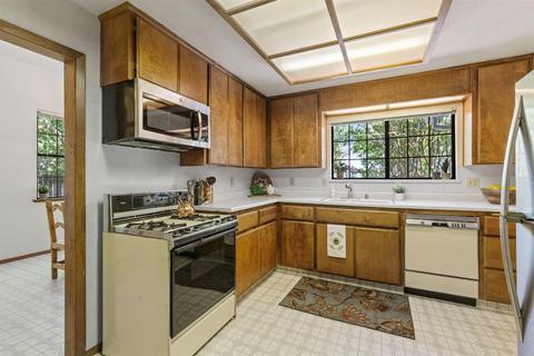 2242 Calaveras Ave, Davis, CA 95616 photo 10
