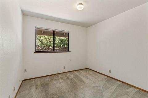 2242 Calaveras Ave, Davis, CA 95616 photo 15