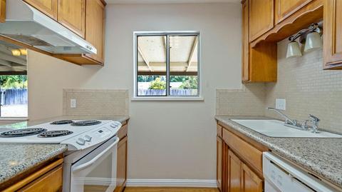 1508 Bella Terra Dr, Modesto, CA 95355 photo 16