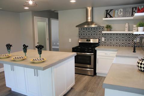 18480 E Walnut St, Clements, CA 95227 photo 7