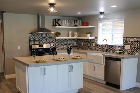 18480 E Walnut St, Clements, CA 95227 photo 8
