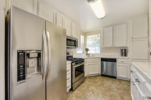 8121 Falcon View Dr, Antelope, CA 95843 photo 11
