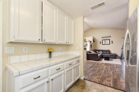 8121 Falcon View Dr, Antelope, CA 95843 photo 14