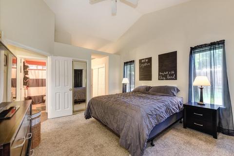 8121 Falcon View Dr, Antelope, CA 95843 photo 16