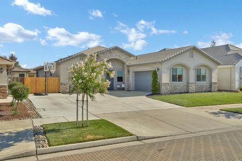 797 7th St, Ripon, CA 95366 photo 2