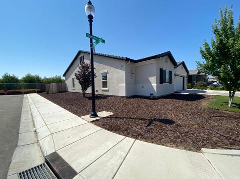 2165 Brocchini, Manteca, CA 95337 photo 3