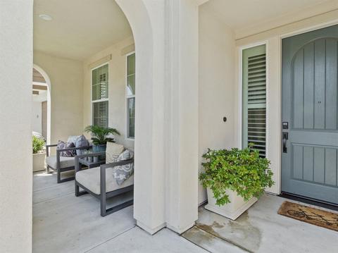 1775 Heirloom St, Davis, CA 95616 photo 2