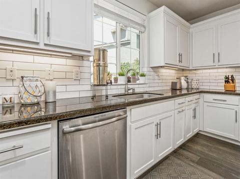 1775 Heirloom St, Davis, CA 95616 photo 9