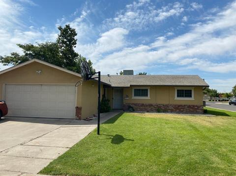 1324 Woodside Dr, Modesto, CA 95355 photo 1