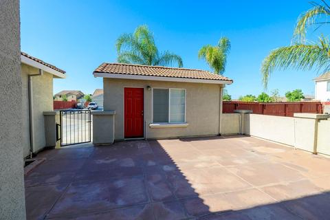 3947 Bella Flora Dr, Ceres, CA 95307 photo 3