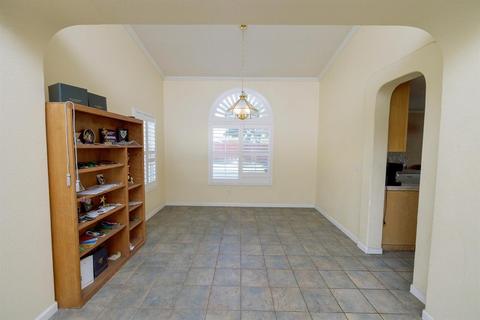 3947 Bella Flora Dr, Ceres, CA 95307 photo 9