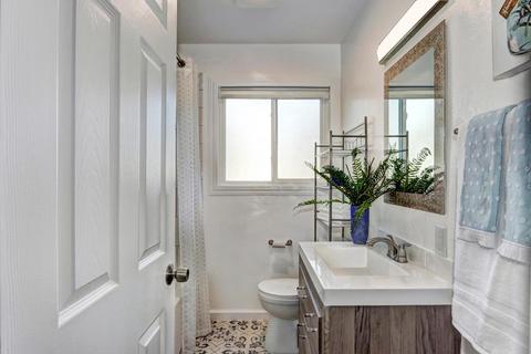 915 Sycamore Ln, Davis, CA 95616 photo 28