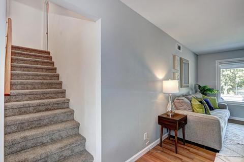 915 Sycamore Ln, Davis, CA 95616 photo 17