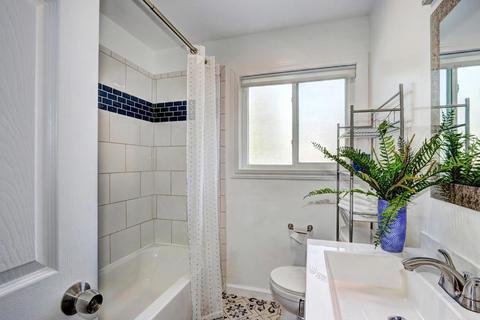 915 Sycamore Ln, Davis, CA 95616 photo 29