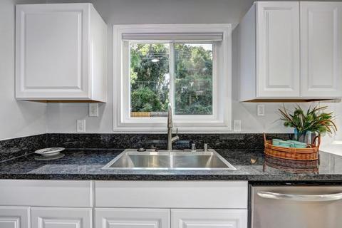 915 Sycamore Ln, Davis, CA 95616 photo 12