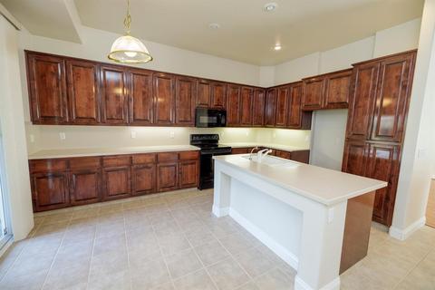 3420 Kee Ln, Modesto, CA 95355 photo 17