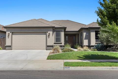 4674 N Falcon Crest Way, Turlock, CA 95382 photo 1