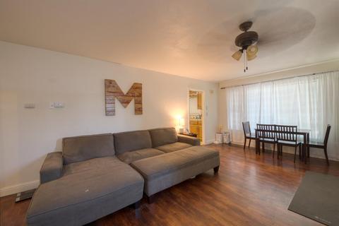 130 S 7th St, Patterson, CA 95363 photo 4