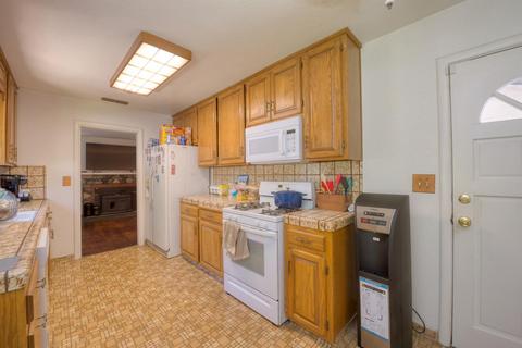 130 S 7th St, Patterson, CA 95363 photo 10