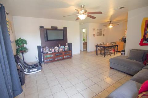 1431 Lindstrom Ave, Modesto, CA 95351 photo 4