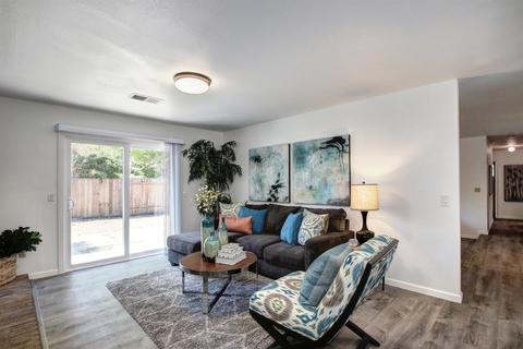 2756 Belmont Dr, Davis, CA 95618 photo 7