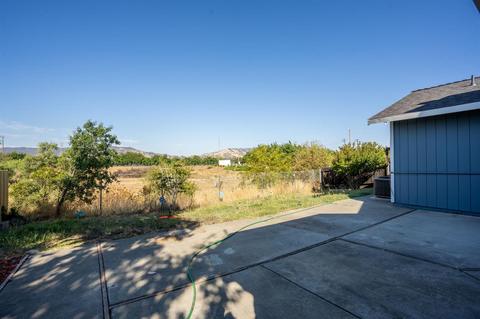 902 Suffolk Pl, Winters, CA 95694 photo 22