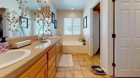 4476 Visions Dr, Turlock, CA 95382 photo 34
