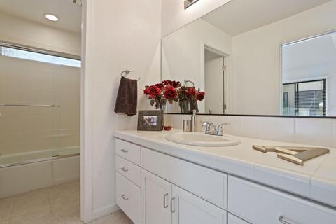 2351 Hyde Park Cir, Lodi, CA 95242 photo 23