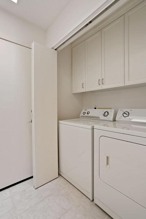 2351 Hyde Park Cir, Lodi, CA 95242 photo 25