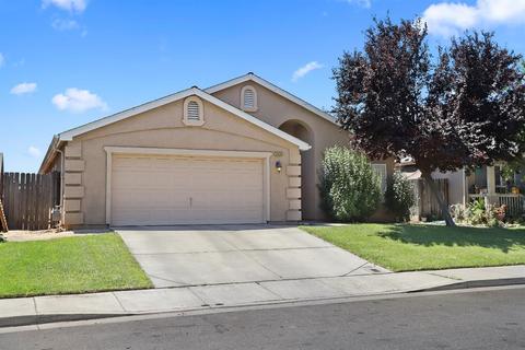 2063 W Chesler St, Merced, CA 95348 photo 2
