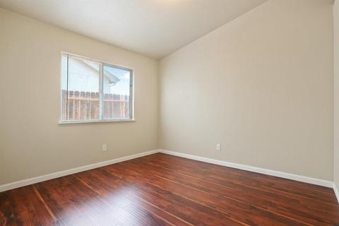 2063 W Chesler St, Merced, CA 95348 photo 25