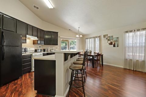 2063 W Chesler St, Merced, CA 95348 photo 12
