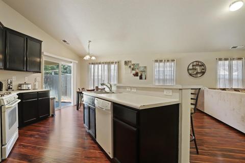 2063 W Chesler St, Merced, CA 95348 photo 13
