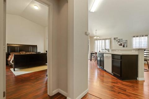 2063 W Chesler St, Merced, CA 95348 photo 17