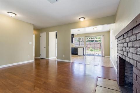 2105 Durango Ln, Modesto, CA 95355 photo 10