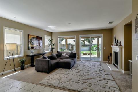 213 Lavender Ln, Patterson, CA 95363 photo 9