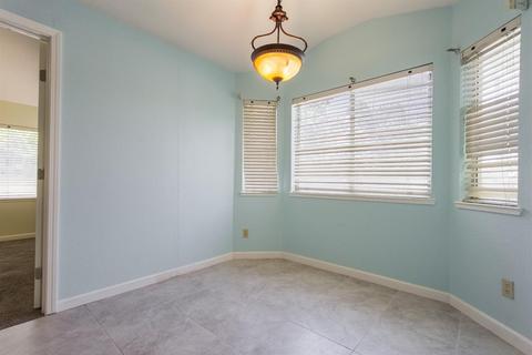 737 Parkston Ct, Modesto, CA 95357 photo 14