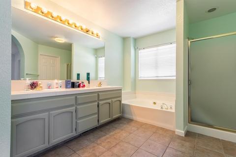 737 Parkston Ct, Modesto, CA 95357 photo 27