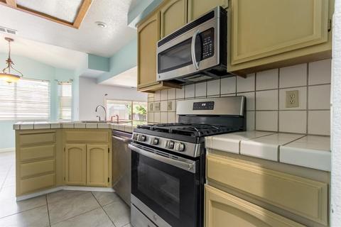 737 Parkston Ct, Modesto, CA 95357 photo 19