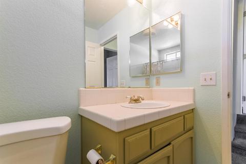 737 Parkston Ct, Modesto, CA 95357 photo 33
